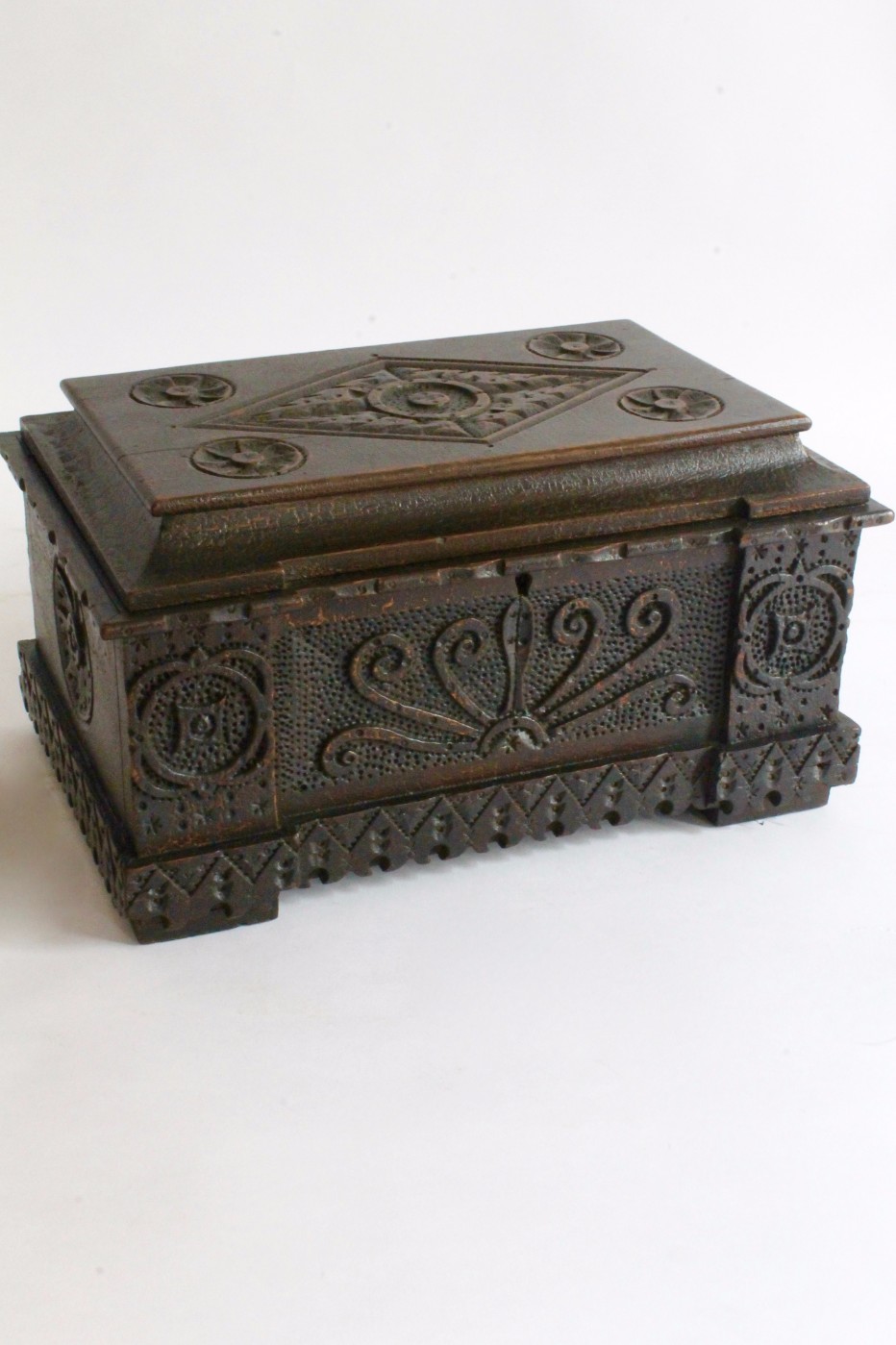 Country Victorian box 