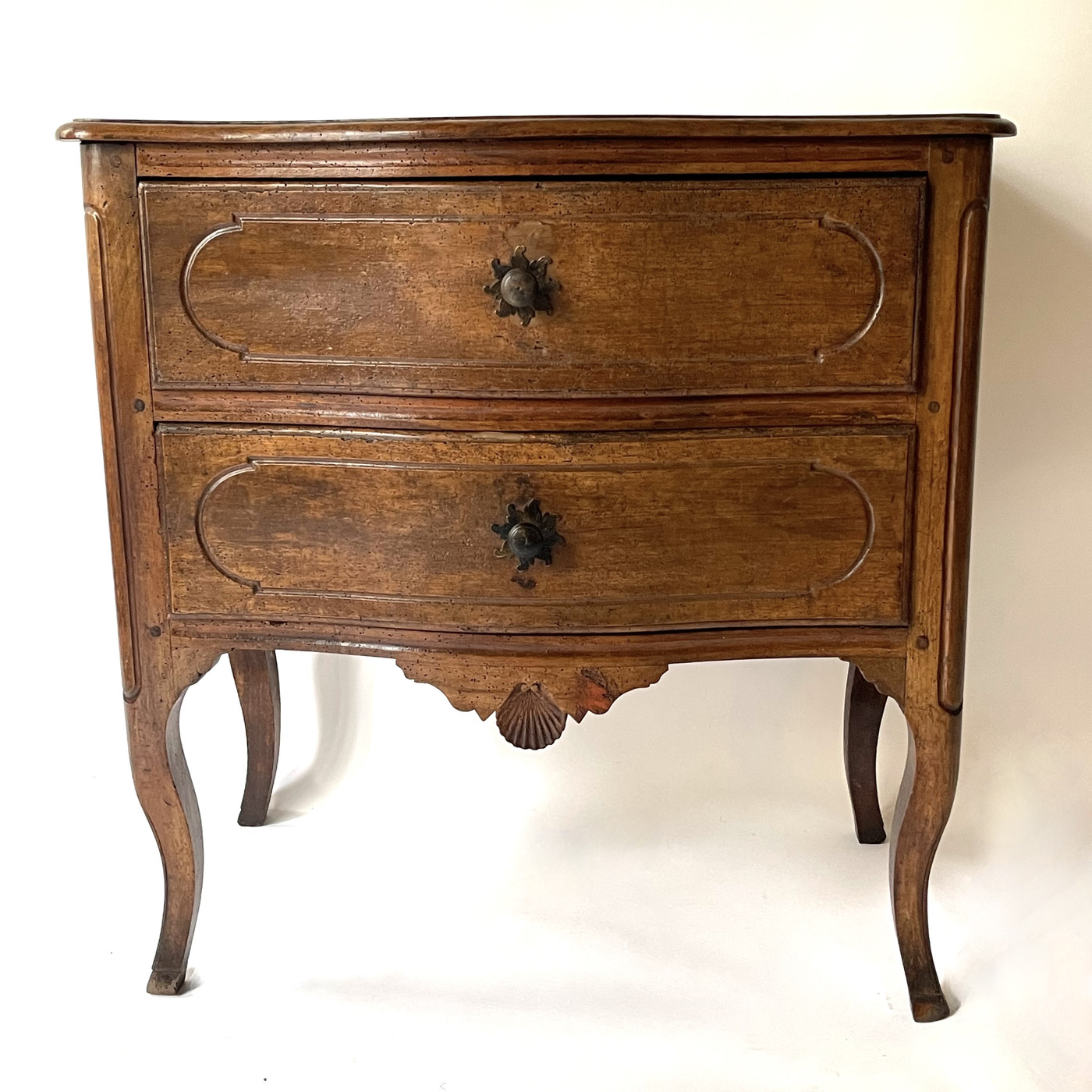 French 19th century walnut little cest of drawers