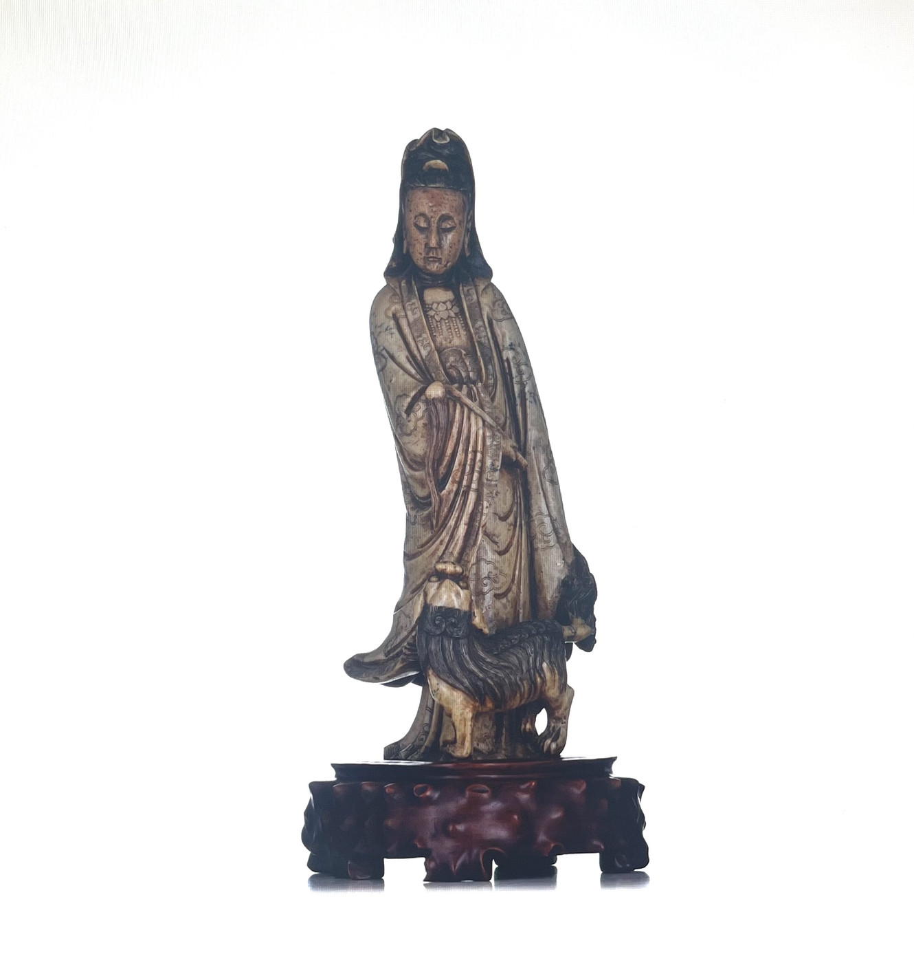 A Chinese Soapstone Figure Of A Standing Guanyin, Early 19thC, H 48,5 Cm