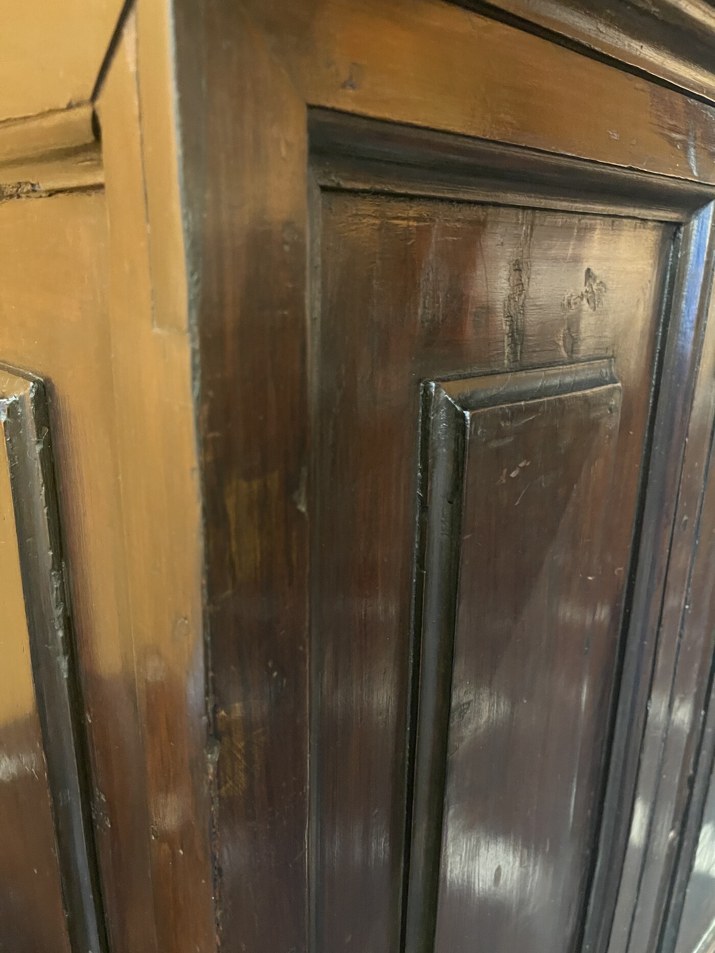 Early 17th century Credenza in walnut from the region of Puglia , Italy
