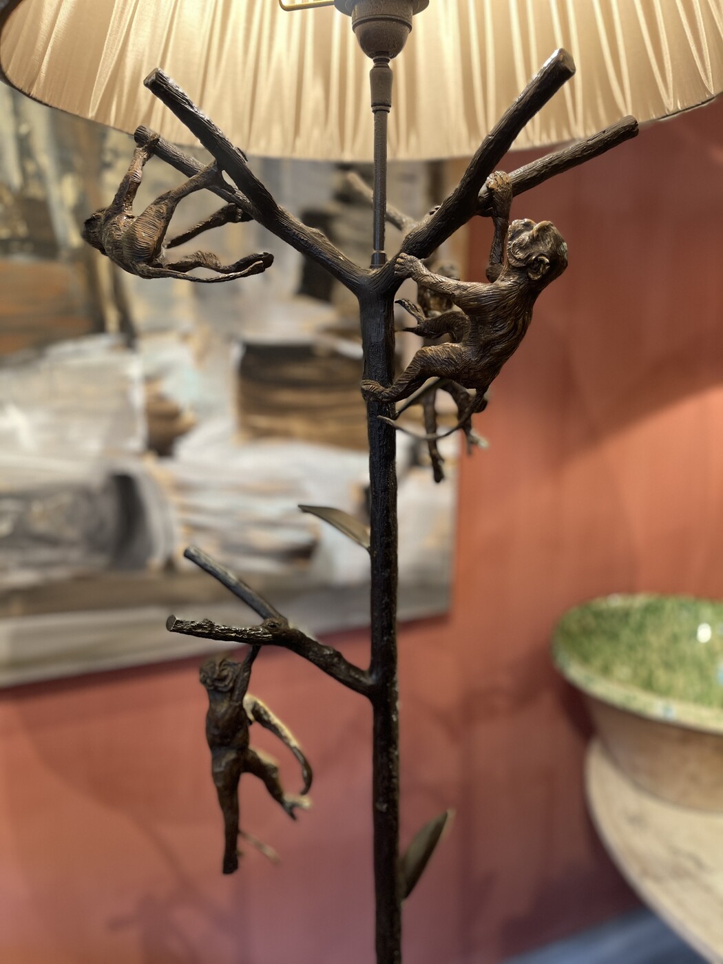 Floor lamp in bronze