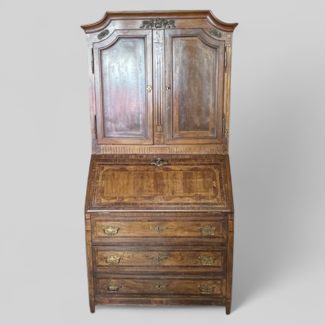 Secretary bookcase in walnut , French circa 1800