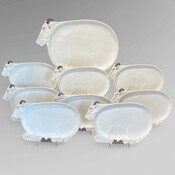 Set of plates for 8 persons designed by Zeta Bassano 